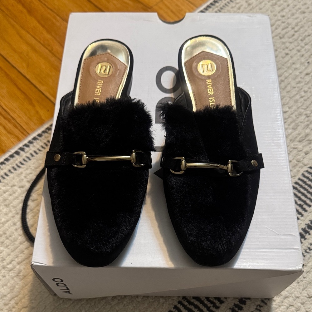 River Island Black Faux Fur Mules